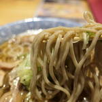 Yamagata Soba To Binchoutan Aburishuka Ebisu Tei - 冷たい肉そば830円持ち上げ