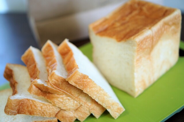 One Hundred BAKERY Ichinomiya