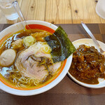 Raxamen momonoya - 「味玉付き桃の屋セット」¥1,100の「こくウマ醤油らぁ麺」＋「ミニカレー」