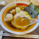 らぁ麺 桃の屋 - とてもバランスの取れたスッキリ系のスープ