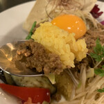 ミセス・ダダ - スプーン上げ