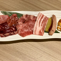 近江うし 焼肉 にくTATSU 青山本店 - 