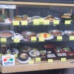 県会グリル - 店頭の食品サンプル