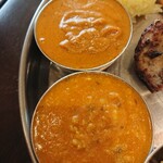 インド料理 ダルバール - 上からチキン、豆