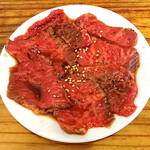 焼肉 近江牛肉店 - 赤身タレ（ロース）