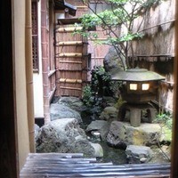 三嶋亭 本店 - 中庭