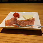 L’ESSENTIEL BAR - お通し