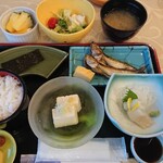 Kureha Haitsu - 朝食膳