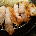 Tonkatsu Kotetsu - 断面❗　上ロースカツ定食　1,000円