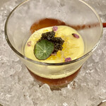 トゥ・ラ・ジョア イズム - 