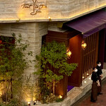 トゥ・ラ・ジョア イズム - 