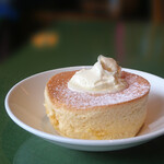 白石家 - 自慢のパンケーキ