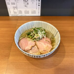 自家製手もみ麺 鈴ノ木 - 冷たい煮干しぶっかけ(850円)