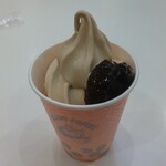 미카도 커피 가루이자와 쓰루야점 - 모카 소프트