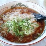 肉ワンタン麺 780円+大盛り無料