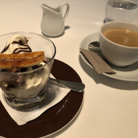 オーク ドア - チョコレートブラウニーサンデー