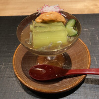おおたに - 先付　雲丹　焼き茄子　蓴菜のゼリー寄せ