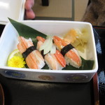 日本料理 松江 和らく - 金目鯛御膳の蟹寿司