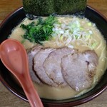 ラーメン 松壱家 - 味噌チャーシュー　１０５０円