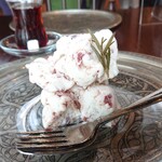 トルコ食堂タマム - のびるアイス