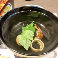 うなぎ処 山道 - 肝吸いで舌準備するけど、既に肝吸いが旨いからお重も旨いの確定ねww