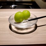 島津 - シャインマスカット