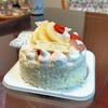 La Maison ensoleille table patisserie - 桃のケーキ