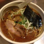 はな火屋 - 味噌ラーメン 普通盛 650円