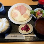 オムライス専門店 イーグル - ハムエッグ定食