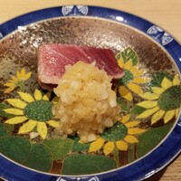 料理屋 植むら - 本鮪の藁焼き、辛味大根