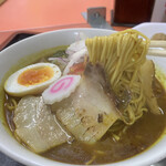 萬福軒 - しっかり麺がルーとマッチ