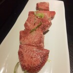 Yakiniku Ougon No Ushi - 