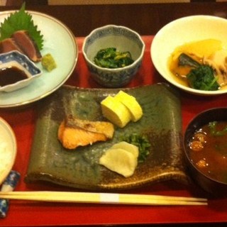 日本料理 花莉波_1