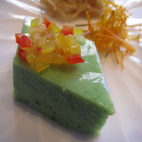 メゾン・ド・ユーロン - 彩り前菜の盛合せ:ルッコラと干し貝柱の豆腐、ポワロー葱のハーブ豚巻き、くらげの葱、胡麻油、塩和え、栗かぼちゃの素揚げ1
