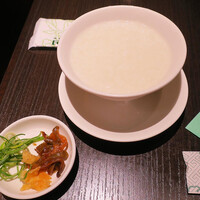 廣東料理 民生 ヒルトンプラザウエスト店 - 