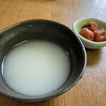 Nihachi Soba Hirai - 蕎麦湯　梅干し