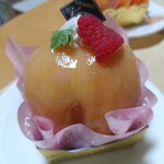 洋菓子倶楽部 KAREN - まるごと桃！