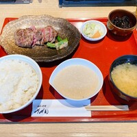 日本料理 ざぜん - 牛タンステーキとろろ御膳 日本料理 ざぜん - 牛タンステーキとろろ御膳