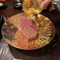 牛牛 西麻布 総本店 - 金粉！