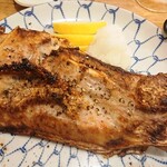 越乃商店 - マグロカマの黒胡椒焼き