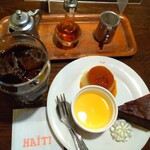 Cafe HAITI - ■アイスコーヒー
                        ■デザートセット
                        　　・カスタードプリン
                        　　・グレープフルーツプリン
                        　　・ガトーショコラ