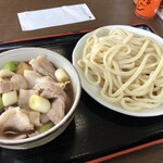 藤店うどん 川越店 - 肉汁うどん(並)750円