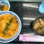 桜ヶ丘カントリークラブ - 鹿児島産黒豚カツ丼
