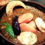 ラグーン - 厚切り豚バラ肉のポークスープカレー（アップ）