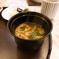 やげんぼり 赤坂店 - ⚫赤だし　出汁がしっかり取れている
