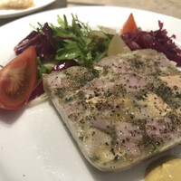 QUAND L'APPETIT VA TOUT VA ! - 豚足　フォアグラ　パセリのテリーヌ