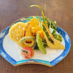 そば天ぷら つばき - 季節の野菜天ぷら8種