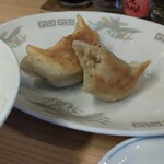 中華料理 鳳凰 - 遠景も撮りましょう。