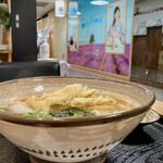 博多うどん よかよか - 廊下で食べてなさいっ！