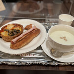 キッシュ＆ジャンボンコンテ＆本日のスープ